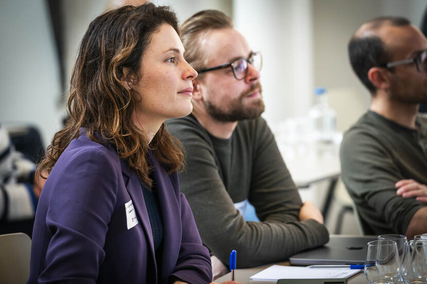 Luisteraars tijdens een congres